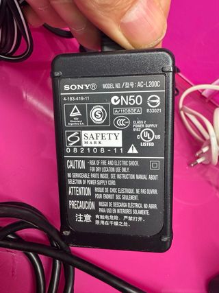 SONY HANDYCAM DCR-SX21E COMPLETA + ACCESORIOS 1 AÑ