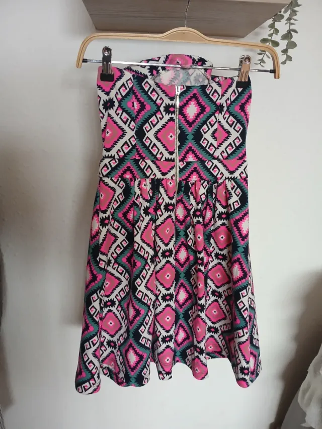 Vestido colores llamativos