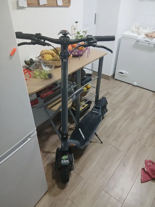 Patinete SmartGyro Raptor Evo con garantia 3 años