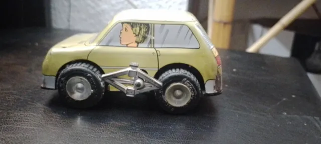 CORAMA RENAULT 5 RALLY Die-cast Vintage Ibi CUERDA