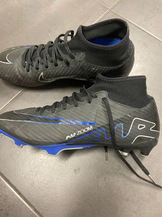 Botas de fútbol Nike Talla 41