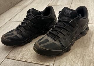 Nike Shox R4 Talla 44.5 (US 10.5) Negras