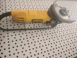 Radial Amoladora Dewalt