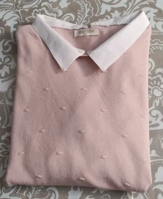 Jersey rosa palo con cuello blanco Talla L