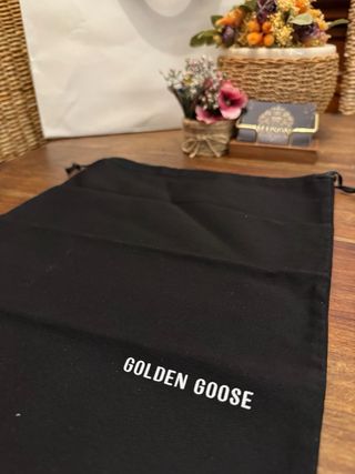 Bolsa guardapolvo Golden Goose