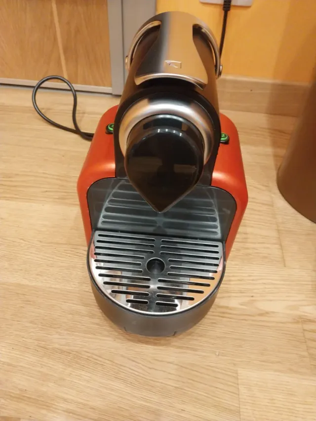 Cafetera de cápsulas Nespresso