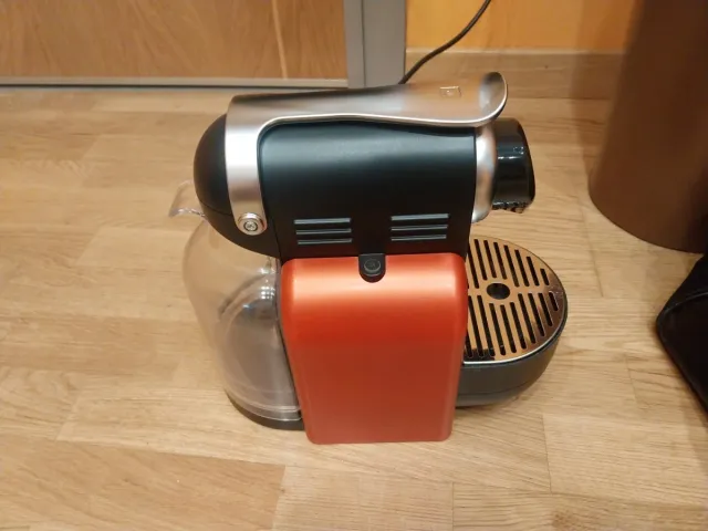 Cafetera de cápsulas Nespresso