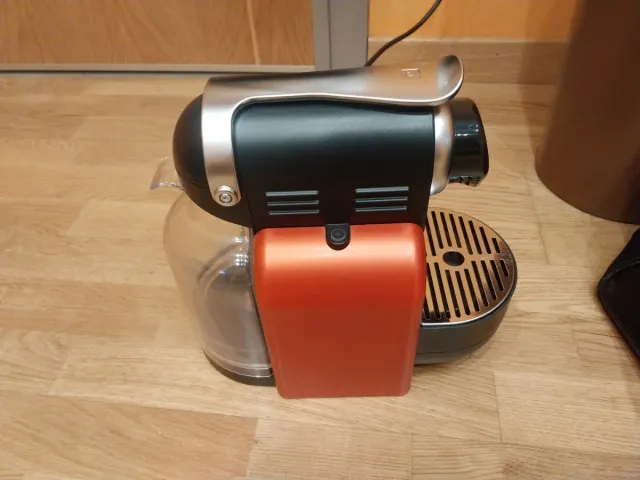 Cafetera de cápsulas Nespresso