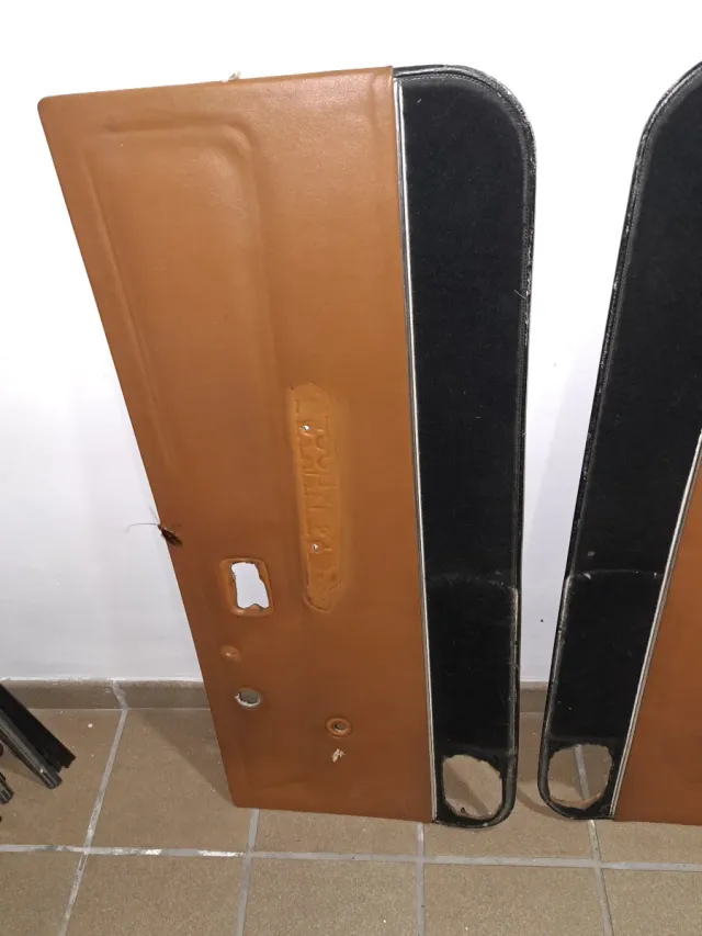 Paneles Puertas Golf Cabrio Mk1