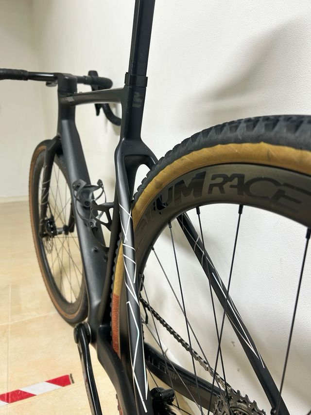 Bicicleta Gravel Carbono Talla M