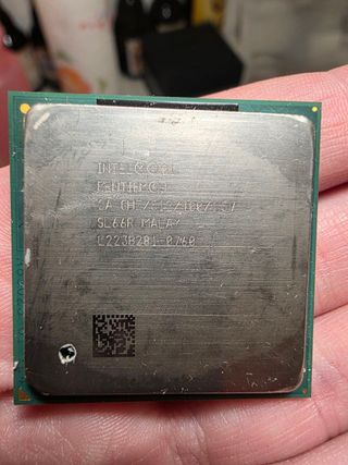 CPU Intel Pentium 4 2.0Ghz