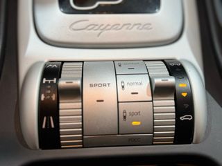 Porsche Cayenne Turbo Pack GTS como nuevo!!!