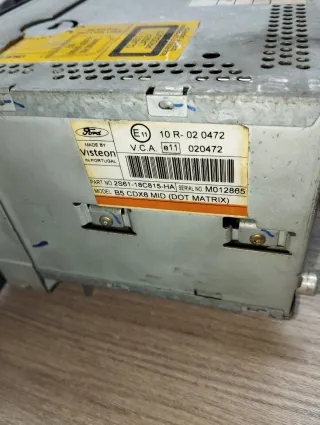 Radio Ford CD 6006 RDS E-O-N para coche