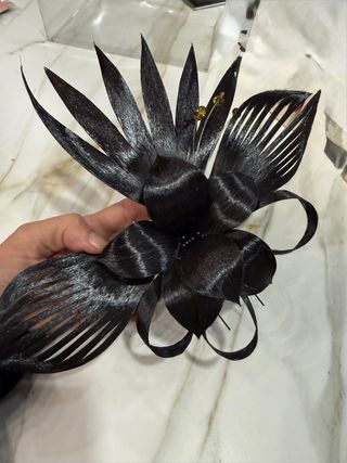 Tocado pelo natural negro,castaño oscuro.