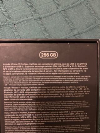 IPhone 11 Pro Max + AirPods