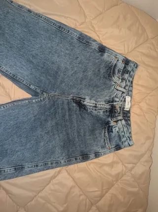 Vaqueros anchos efecto lavado