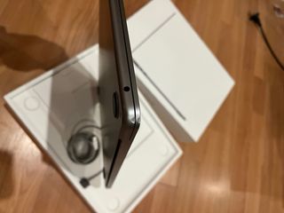 MacBook Air M2 Plata/Gris Espacial