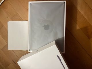 MacBook Air M2 Plata/Gris Espacial