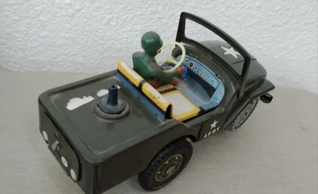 Auto Giocattolo Masudaya in Lattina Anni '60