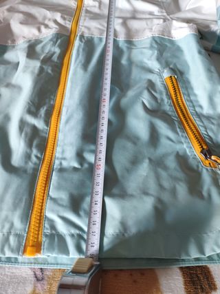 Chubasquero niña Decathlon Talla 10