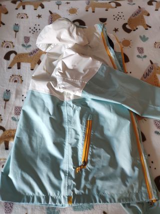 Chubasquero niña Decathlon Talla 10
