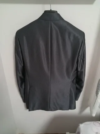 Traje de vestir gris hombre chaqueta y pantalón