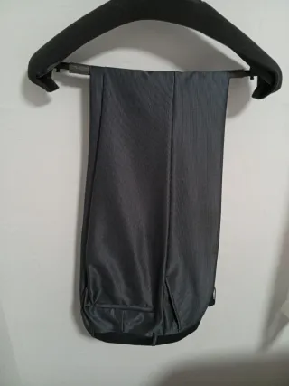 Traje de vestir gris hombre chaqueta y pantalón