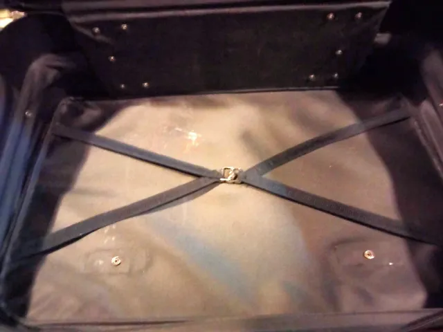 Maleta Valisa Negra con Ruedas