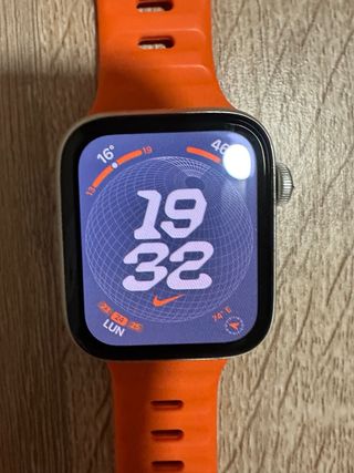 Apple Watch SE 44mm Plateado Como Nuevo