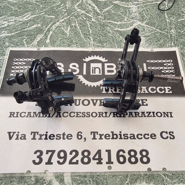 Freni carbonio ZTTO leggeri bici corsa