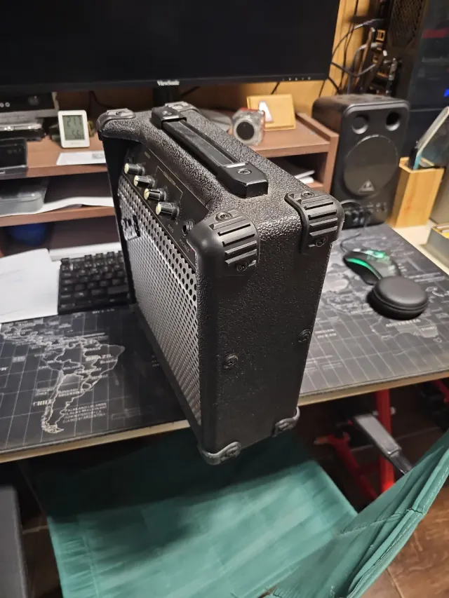 Amplificador Belcat S15A