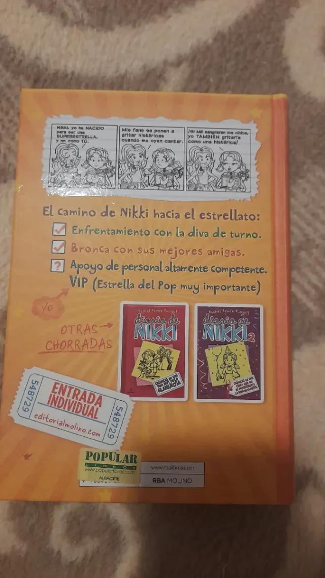 Diario de Nikki 3 - Una estrella del pop muy po...