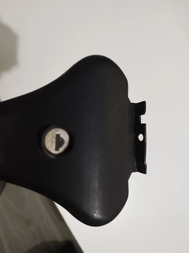 Baca Mercedes Clase B