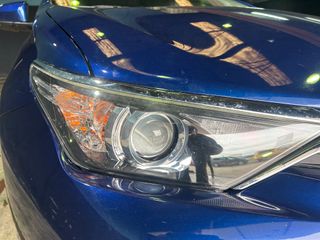 Toyota Auris 2016 INUNDADO