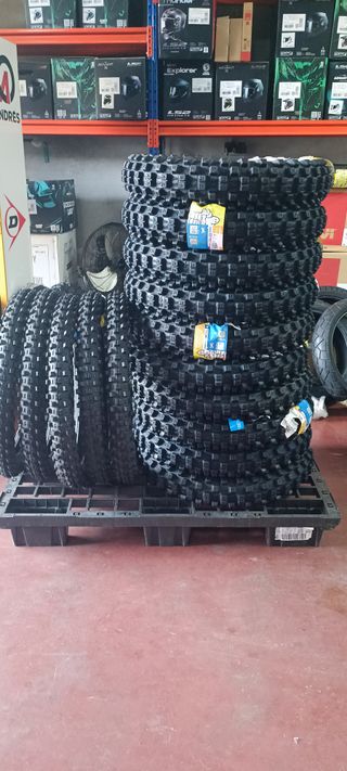 Neumáticos Deli Tyre 90/90-21 y 140/80-18