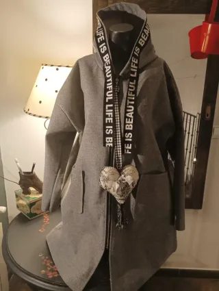 ABRIGO NUEVO DE MUJER