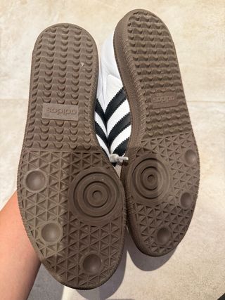 Adidas Samba Blancas y Negras