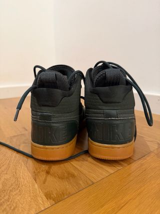 Nike Court Borough Mid Winter Verde/Negro