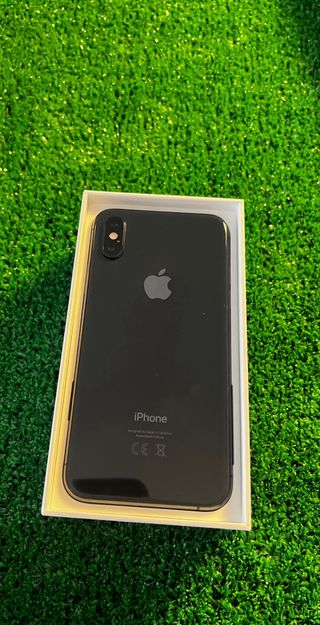 iPhone X - Buono stato 64GB