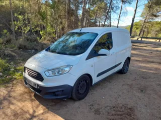 Ford Tourneo Courier 2017