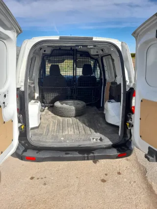 Ford Tourneo Courier 2017