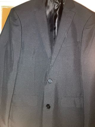 Chaqueta de vestir azul marino.