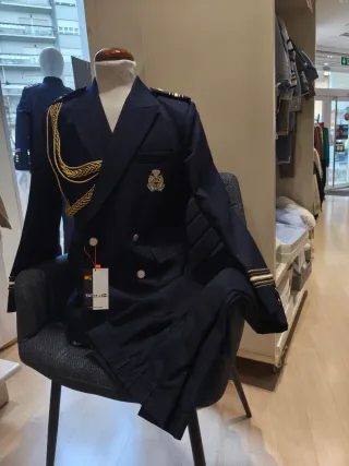 Traje Almirante Comunión Marino Oro