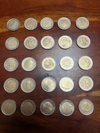 Lote 25 Monedas 2€ Conmemorativas Italia