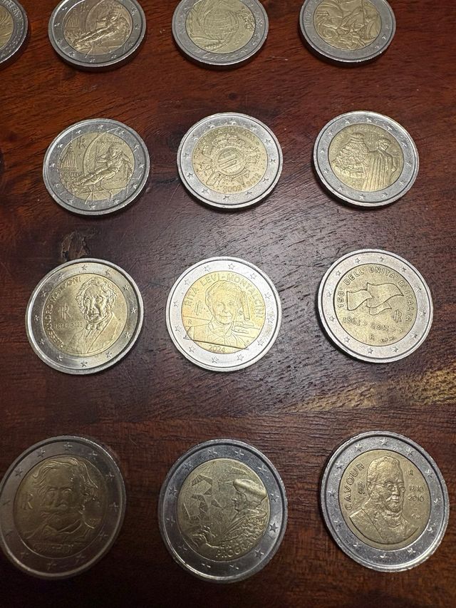 Lote 25 Monedas 2€ Conmemorativas Italia