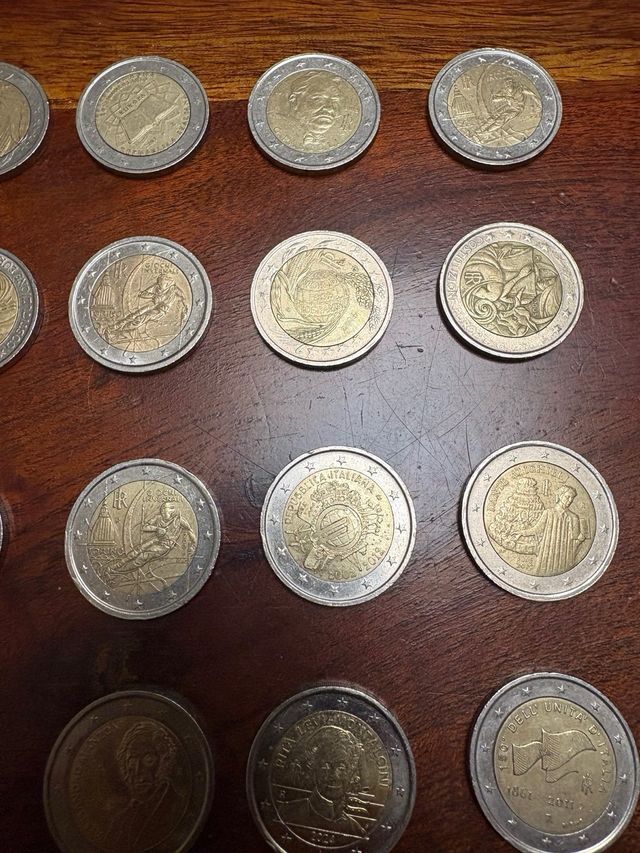 Lote 25 Monedas 2€ Conmemorativas Italia