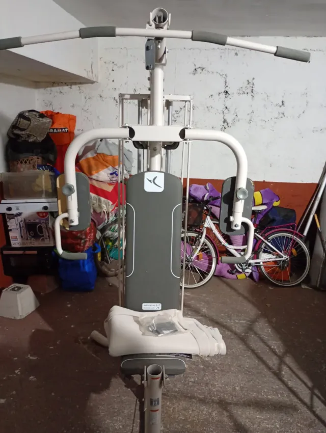 Multi estación de pesas