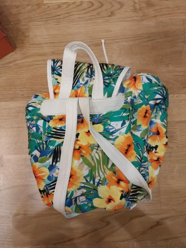 Mochila Estampada Tropical