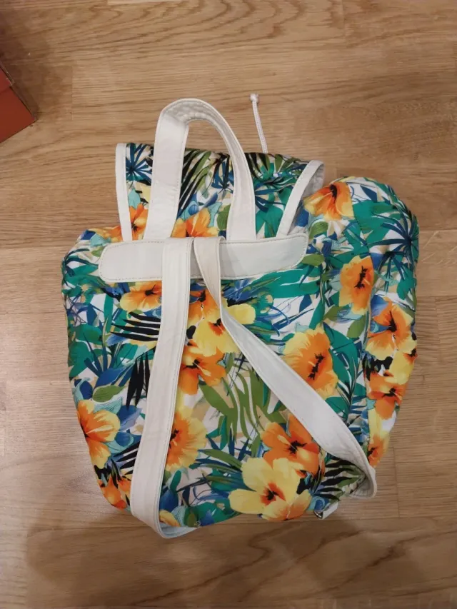 Mochila Estampada Tropical