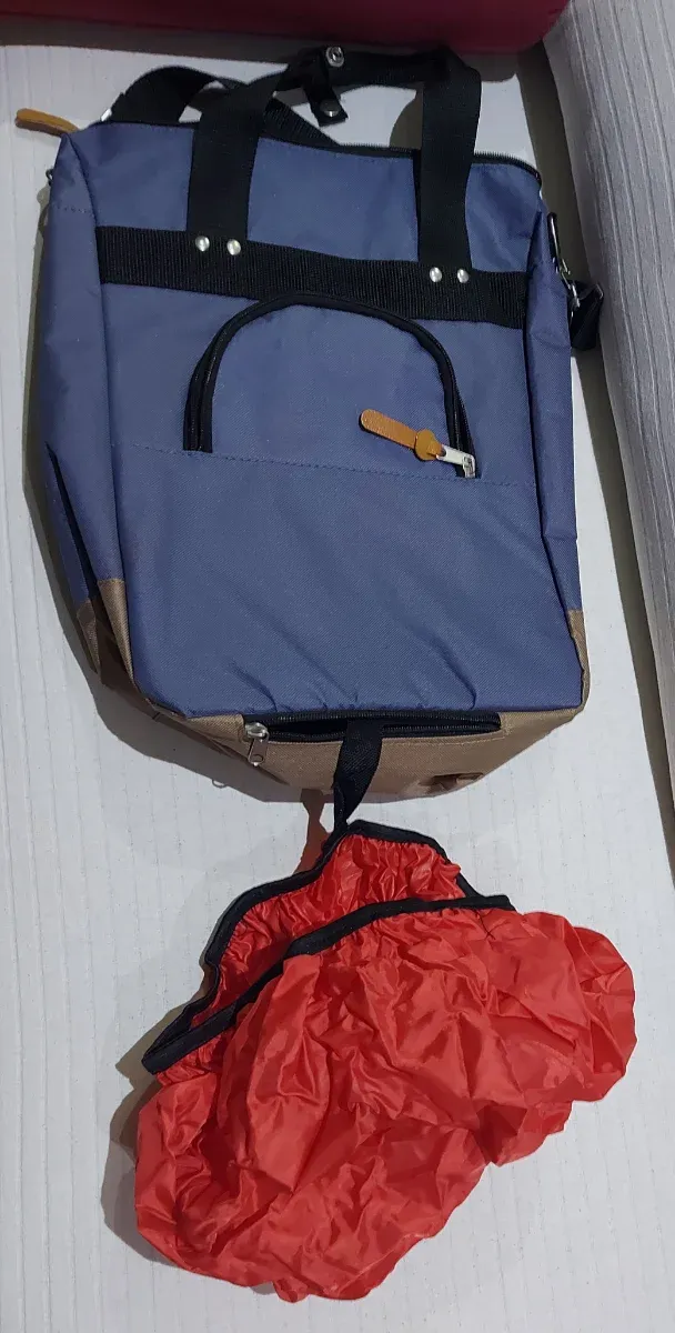 Bolso bandolera azul y beige